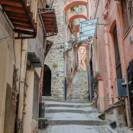 公寓 Casa Via Capitolo 圣雷默